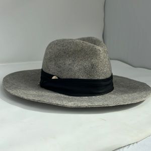 banana republic grey wool wide brim hat
